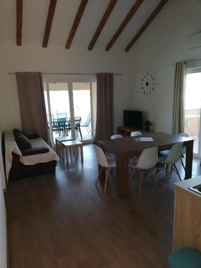 Apartments By The Sea Supetarska Draga - Donja, Rab - 17201